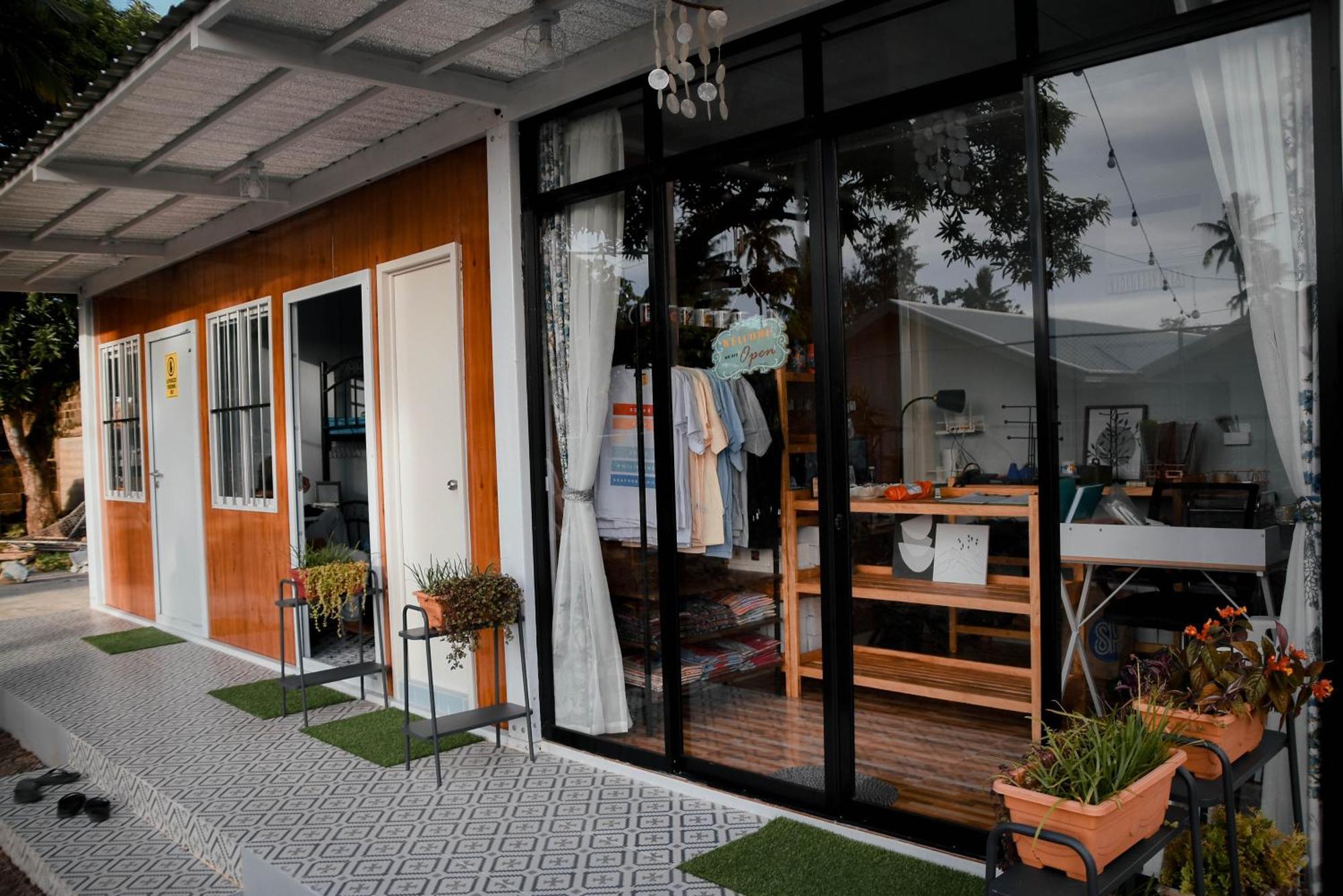 Olive Hostel Roxas City Exterior foto